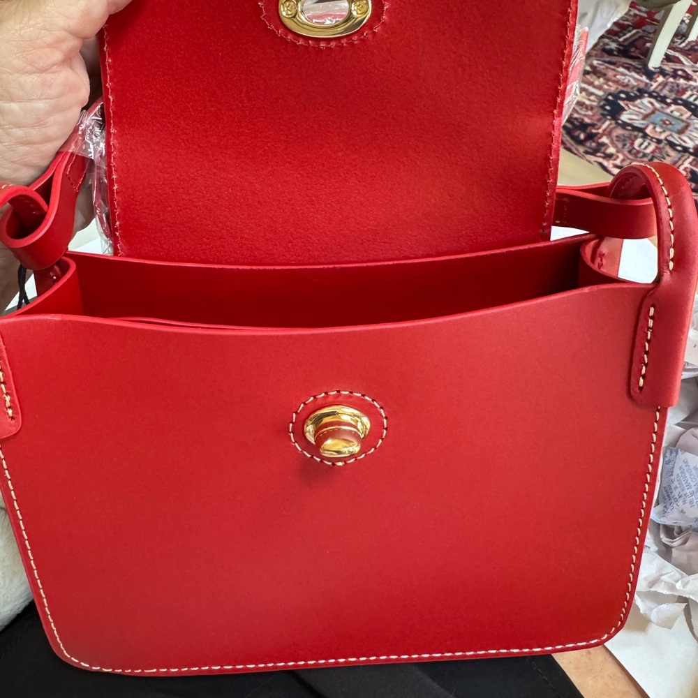 Dooney & Bourke RED LEATHER PINKY CROSSOVER BAG. NWT - Picture 13 of 15